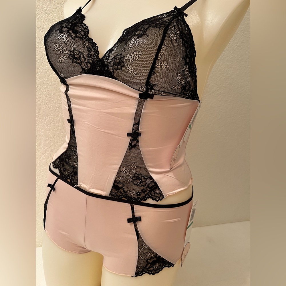 NWT Jezebel Cami Short SET L Black Lace Accents Pink Lightweight Stretch Knit